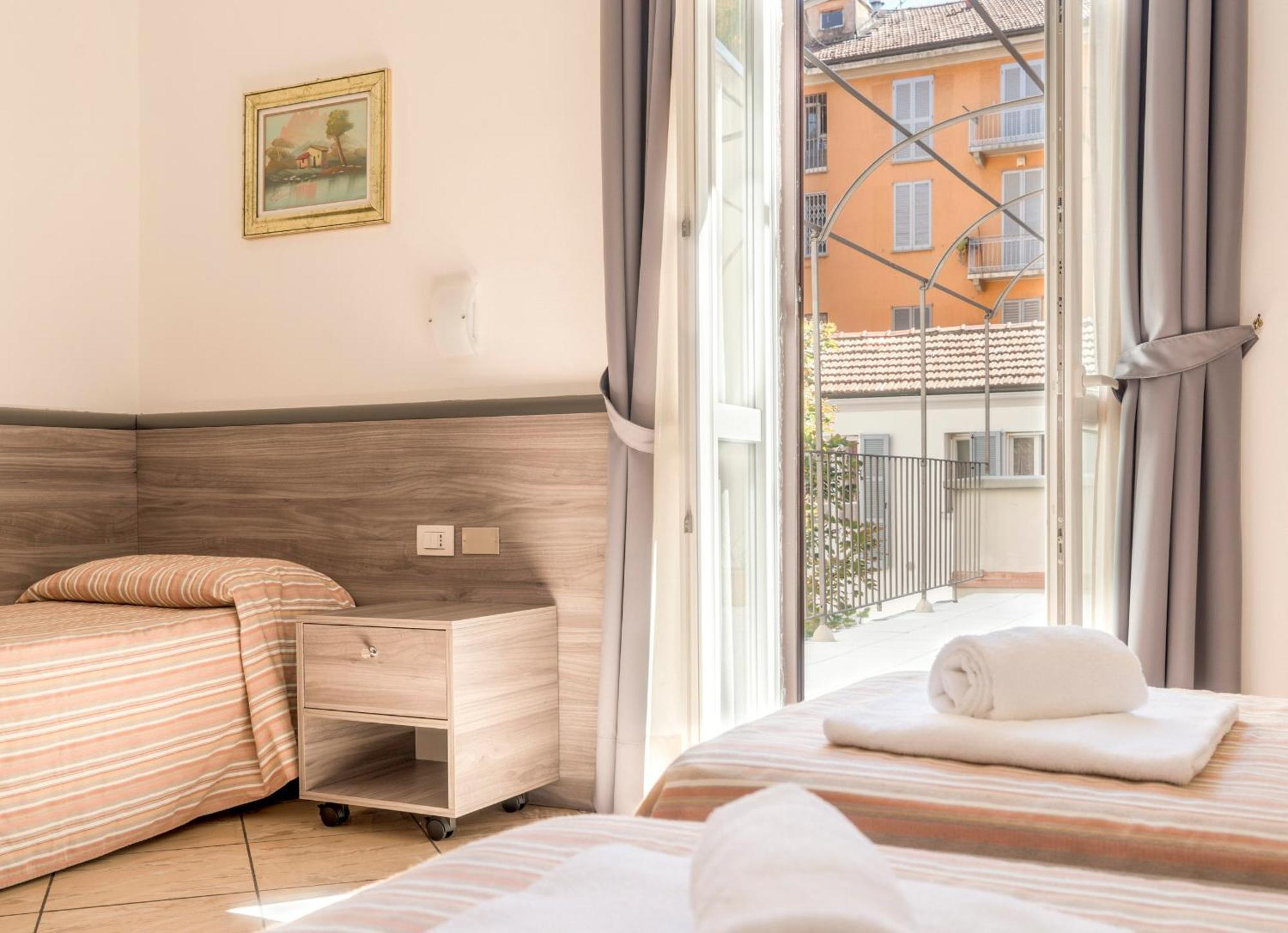 Hotel Brianza — Fotoğraflar 1